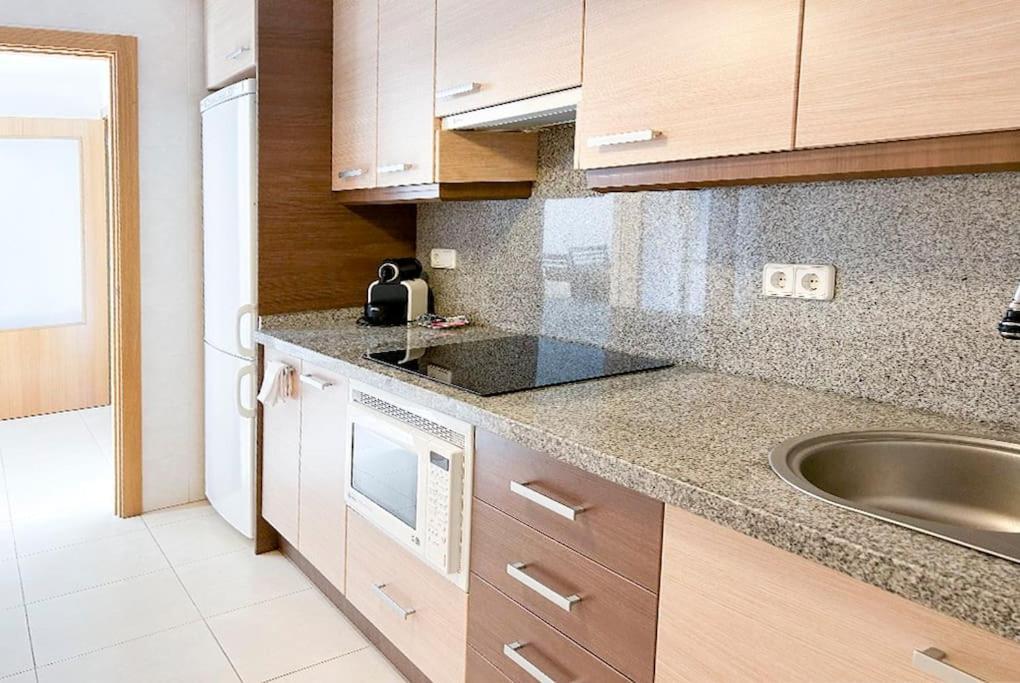 Piso Bajo 3 Habitaciones 2 Banos Y Gran Terraza Dénia Exterior foto