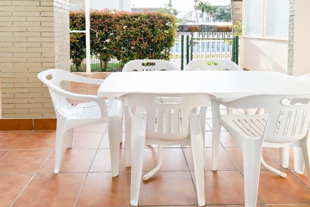 Piso Bajo 3 Habitaciones 2 Banos Y Gran Terraza Dénia Exterior foto